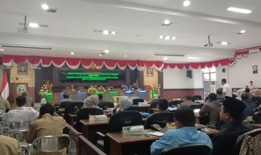 DPRD Situbondo, Paripurna Persetujuan nota kesepakatan KUA PPAS PAPBD T 2022